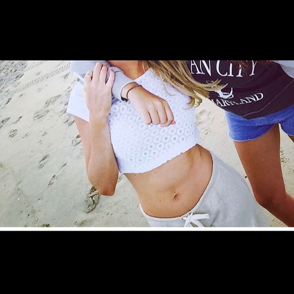 Express Crop top - Picture 2 of 2